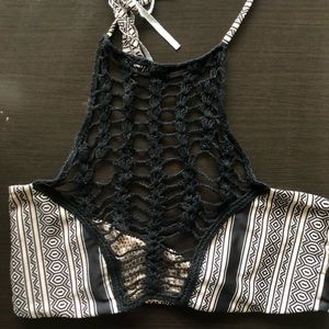 ACACIA TOP (S)